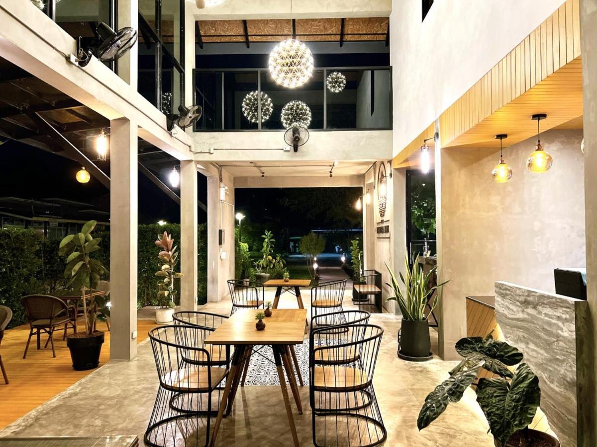 The Mantra Navi Hotel Ko Lanta Exterior foto