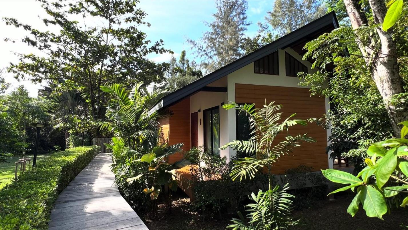 The Mantra Navi Hotel Ko Lanta Exterior foto