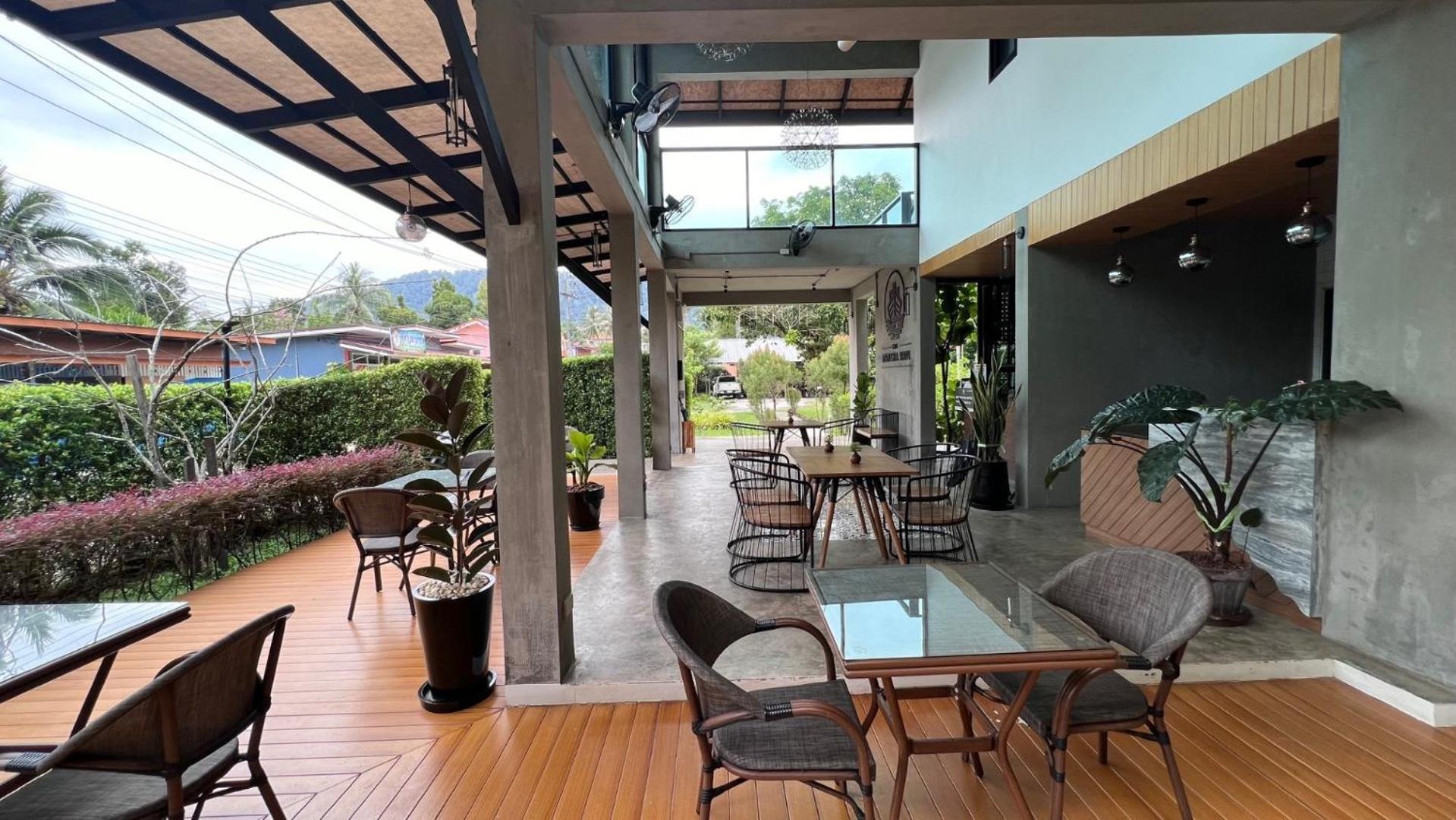 The Mantra Navi Hotel Ko Lanta Exterior foto